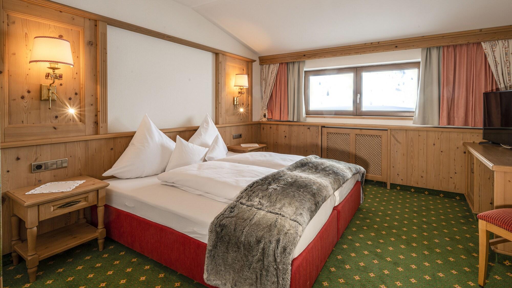 Hotel Almhof 갈투르 외부 사진